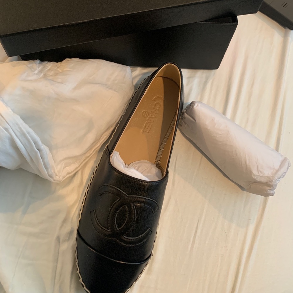 Black Chanel espadrilles size 40